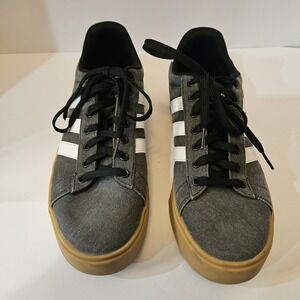 Adidas Men's Daily 3.0 Skater Sneakers Blk/Whi Gum Rubber Sole Versatile sz 10.5